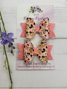 Hot Pink M&M with Pluto Medium Set